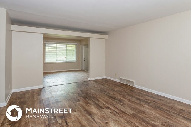 Building Photo - 10256 Pannell Dr