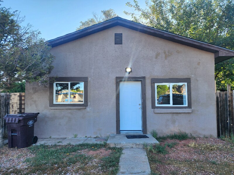 Primary Photo - 1120 Minnequa Ave