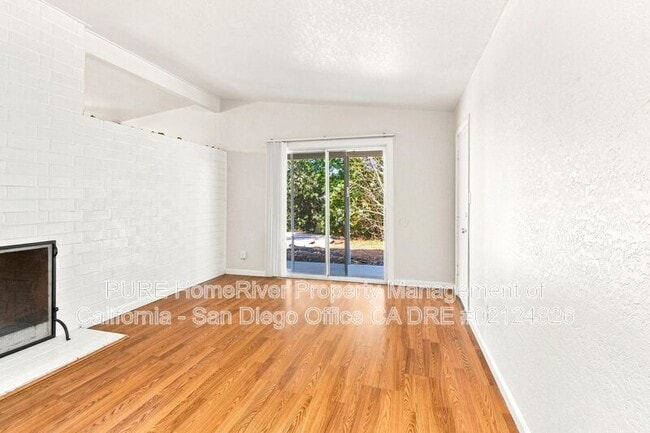 Building Photo - 1066 Cuyamaca Ave