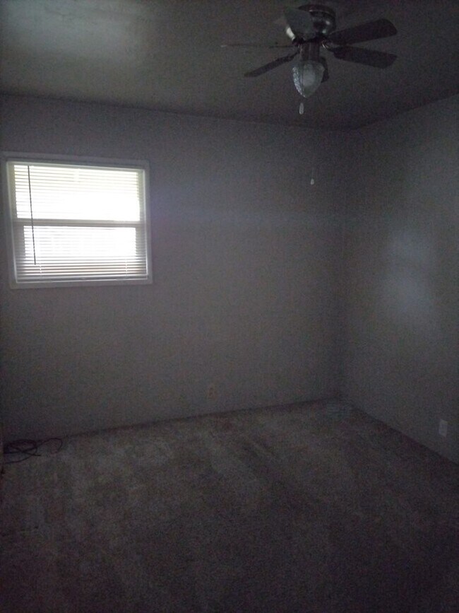 Foto del edificio - 513 SE K St