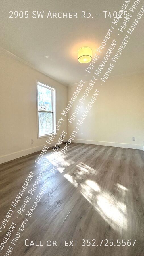 Foto del edificio - 2905 SW Archer Rd