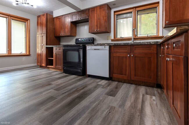 Building Photo - 3 br, 3 bath House - 4495 Ammon Road