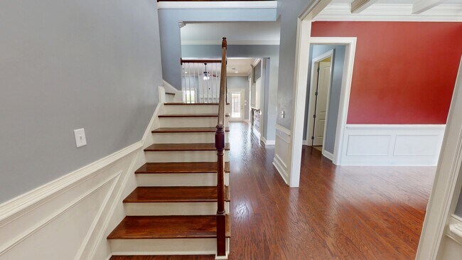 Building Photo - 415 Melison Dr