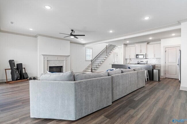 Foto del edificio - 559 Farmingdale Rd SE