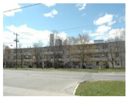 Photo du bâtiment - Keele Apartments