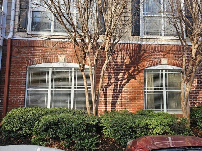 Foto del edificio - 4333 Dunwoody Park