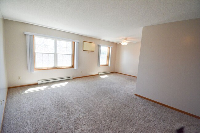 Foto del edificio - 2315 30th Ave NW