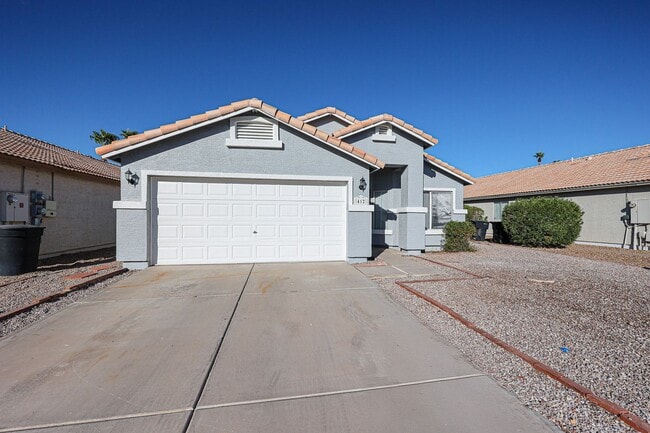 Building Photo - 3BD 2BA HOME IN THE HEART OF CHANDLER WITH...