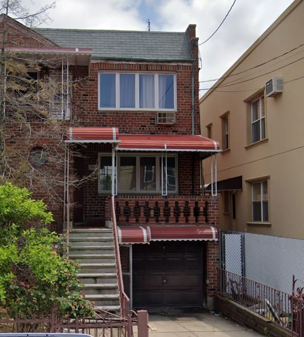 Vista de la calle - 2345 E 1st St