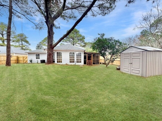 Building Photo - Charming 3 bedroom, 2 bathroom home located in the sought-after Battery Point on Whitemarsh Islan...