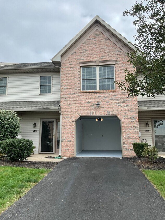 Foto principal - 3 br, 2.5 bath House - 161 MELBOURNE LN