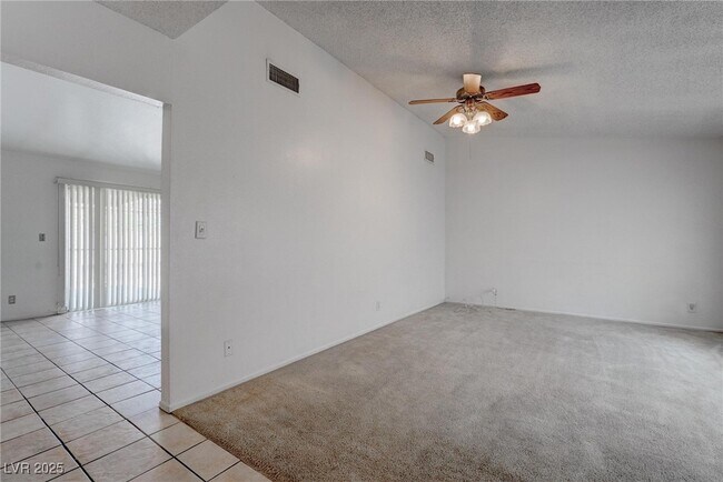 Foto del edificio - 2206 Sunnyslope Ave