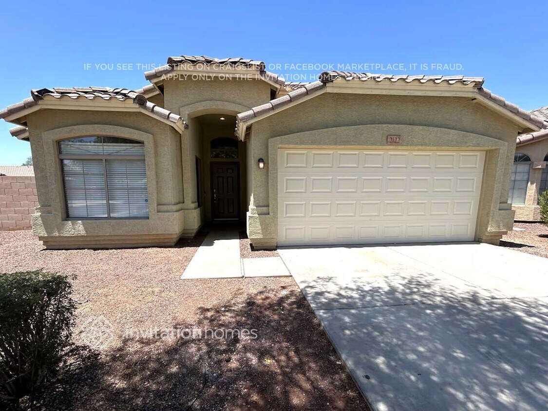 Foto principal - 2122 S 114th Ave