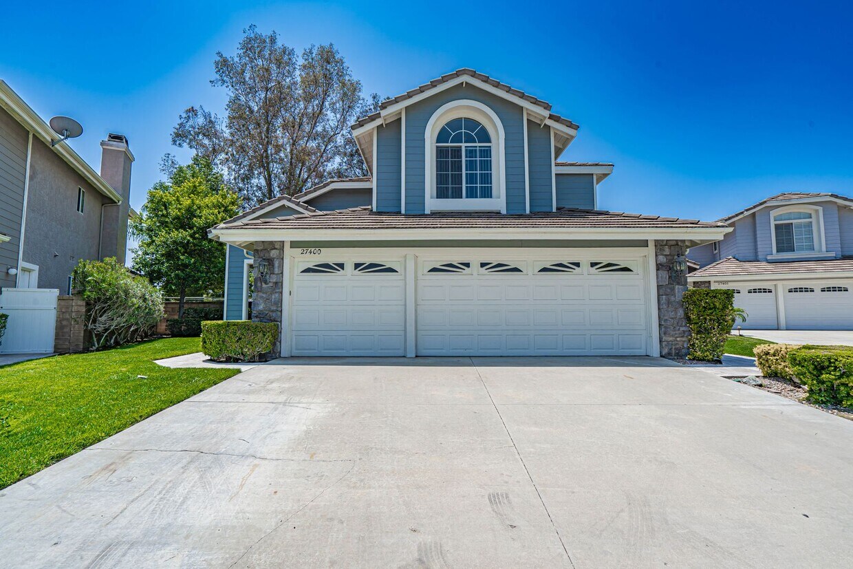 Primary Photo - Northbridge 4 Bedroom Home for Rent in Val...