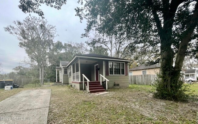 Building Photo - 3763 Valley Rd