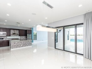 Building Photo - 9040 Watercrest Cir W