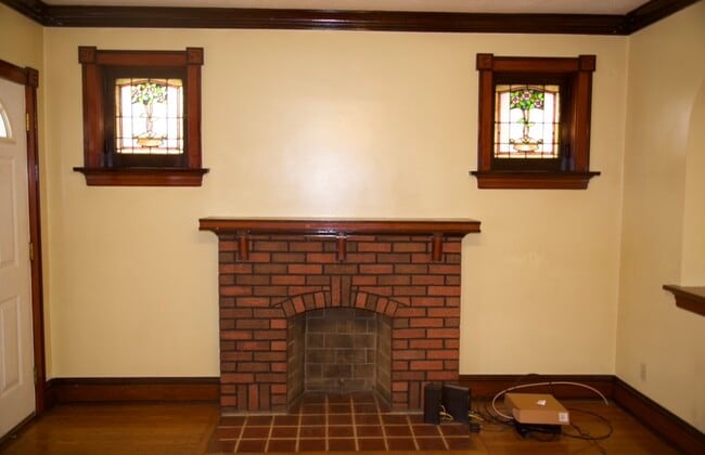 Foto del edificio - 4200 Lawn Ave