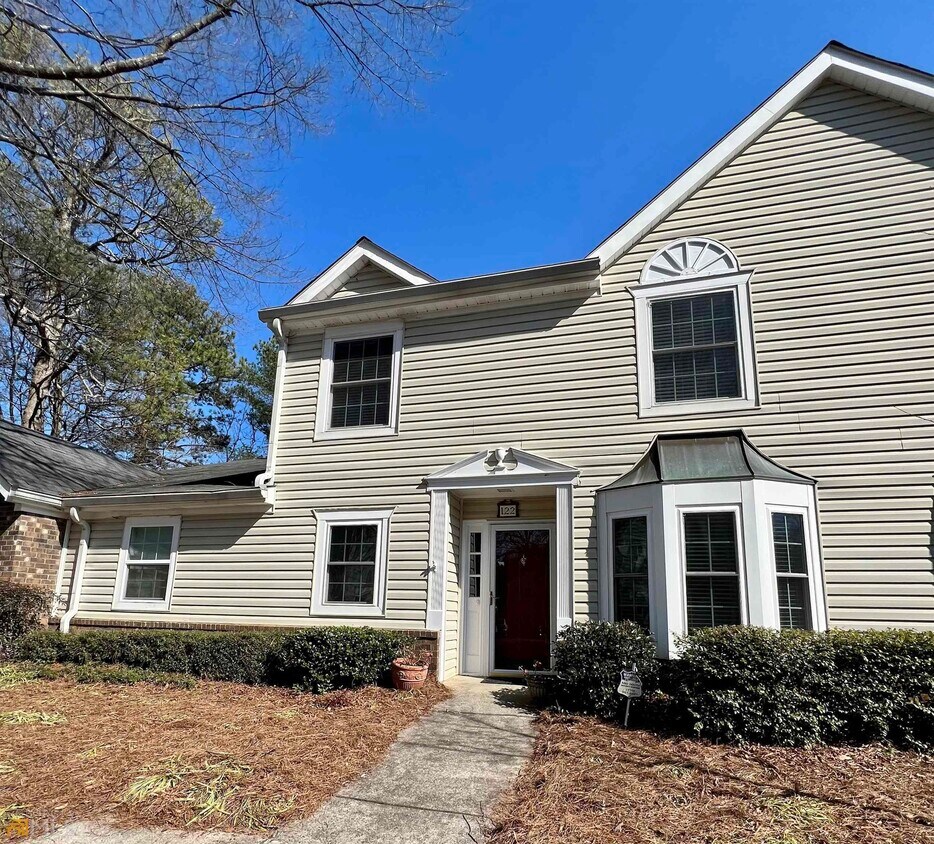 122 Hampshire Ct Unit 0, Avondale Estates, GA 30002 Condo for Rent in
