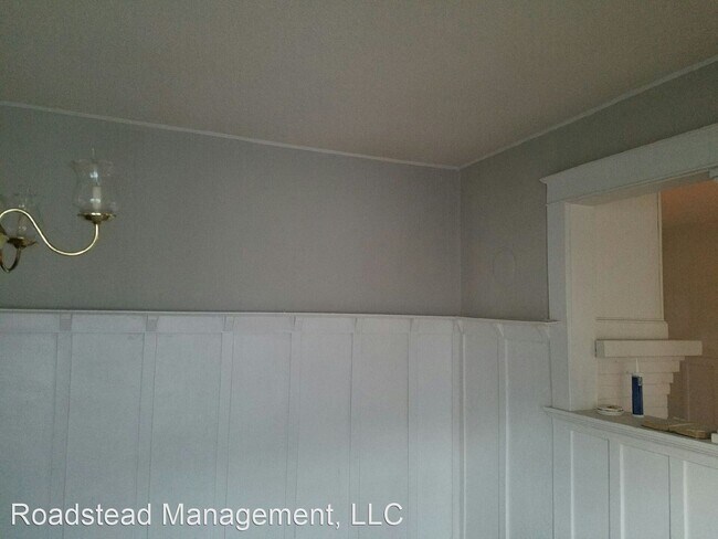 Building Photo - 2 br, 1 bath House - 180 A Congress St