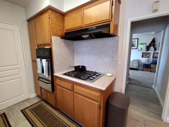 Foto del edificio - 43710 Rimvale Ave