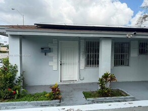 Building Photo - 1049 NW 95th St