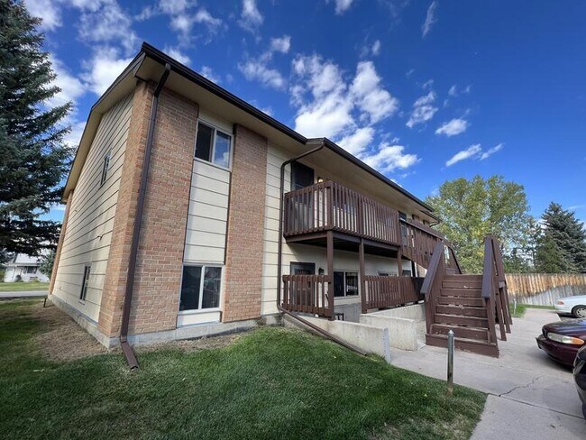 Building Photo - 4149 Van Buren Ave