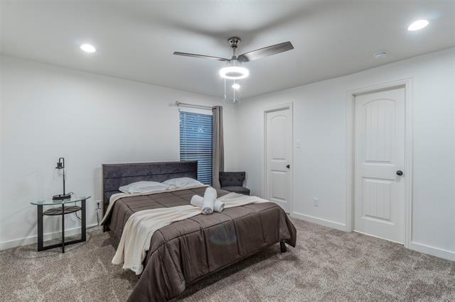 Foto del edificio - 921 S Waverly Dr