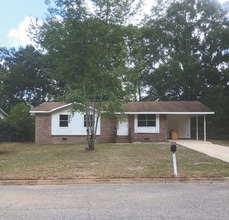 Building Photo - 317 Young America Dr