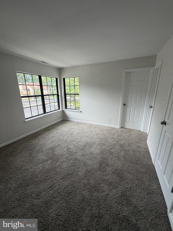 Foto del edificio - 454 Durham Ct