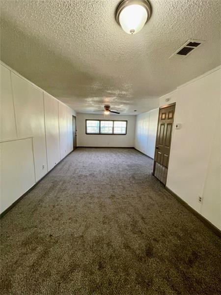 Foto del edificio - 1813 S 19th St