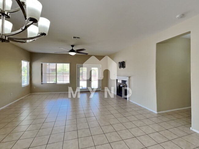 Building Photo - 8803 W Saguaro Moon Rd