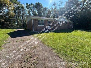 Building Photo - 137 Pisgah Dr