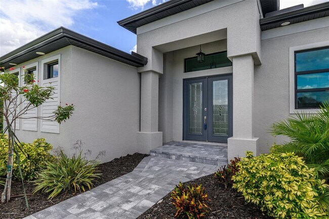 Building Photo - 9445 Galaxie Cir