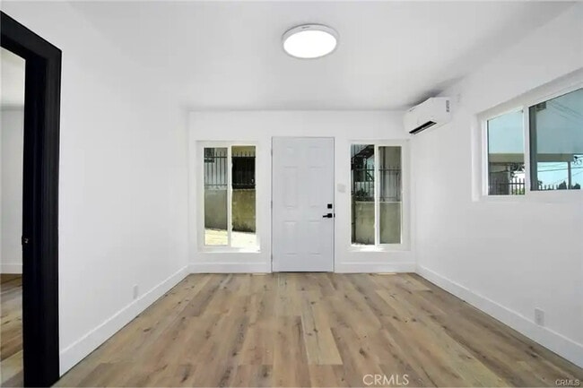 Foto del edificio - 631 Benton Wy