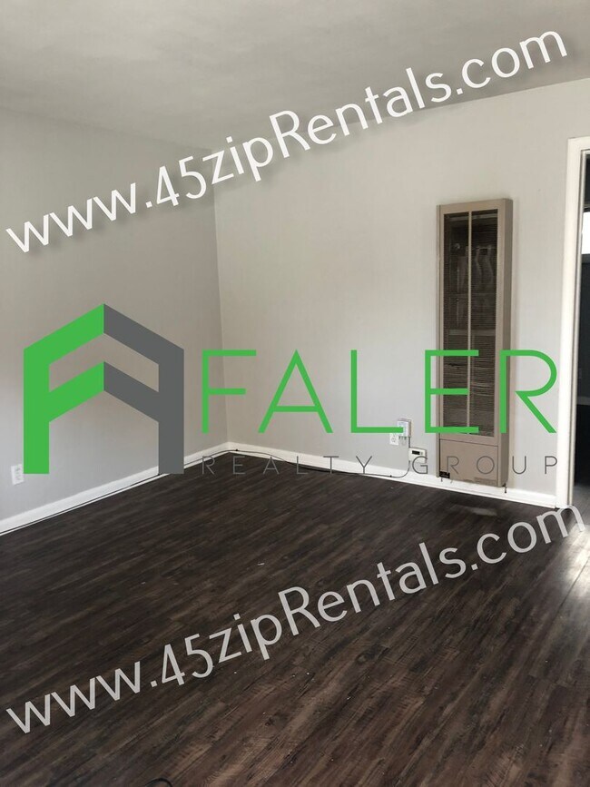 1066 Pritz Ave Unit B, Dayton, OH 45410 Room for Rent in Dayton, OH