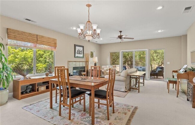 Foto del edificio - Canyon Oaks House