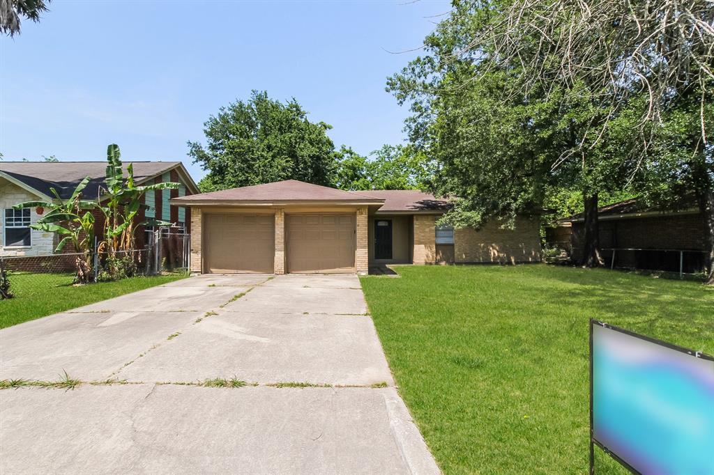 Primary Photo - 17115 Woodburn Dr