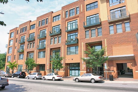Primary Photo - 444 S Blount St
