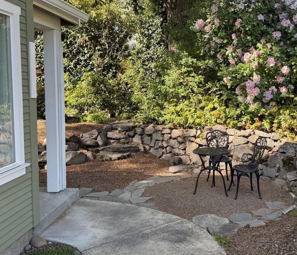 Foto principal - 9235 SW 7th Ave