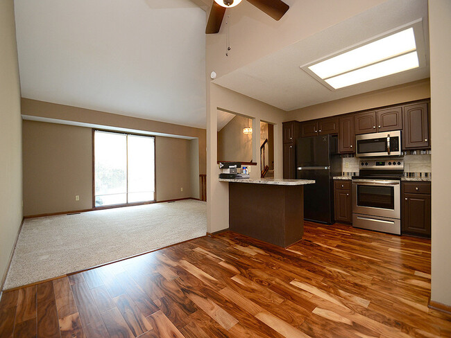 Building Photo - 3716 Looking Glass Dr