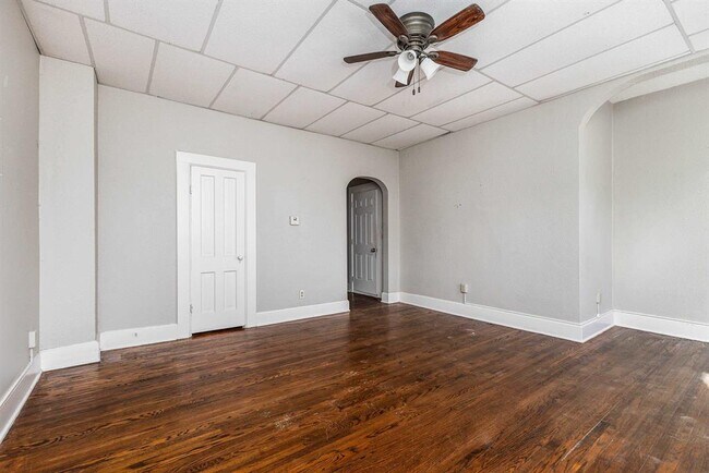 Foto del edificio - 261 Cardiff St