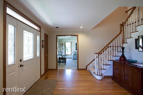 Foto del edificio - 3681 Tiffany Ridge Ln