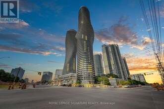 Building Photo - 60 Absolute Ave
