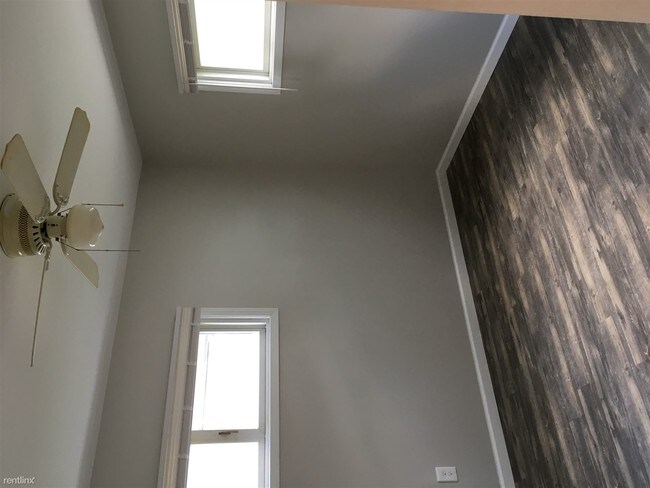 Foto del edificio - 2 br, 1 bath House - 34549 Winslow St