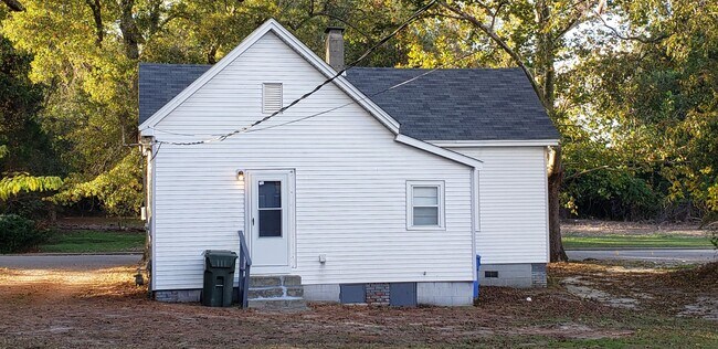 Foto del edificio - 114 First Street, Laurinburg, NC 28352