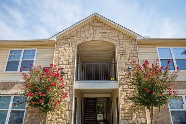 Edificio - Rock Creek Apartments