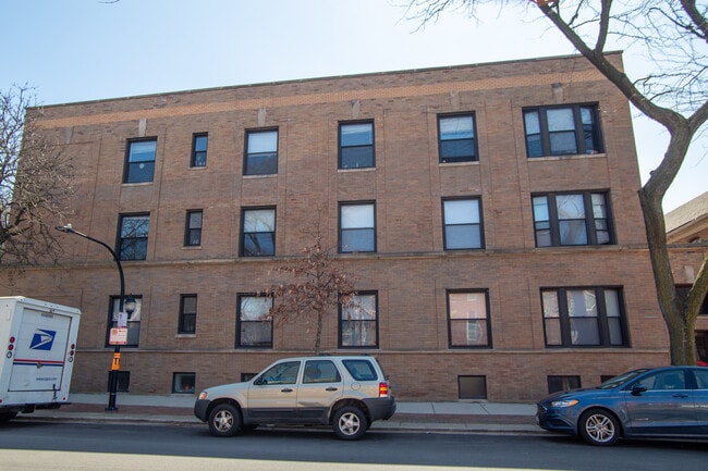 Building Photo - Lexington 90