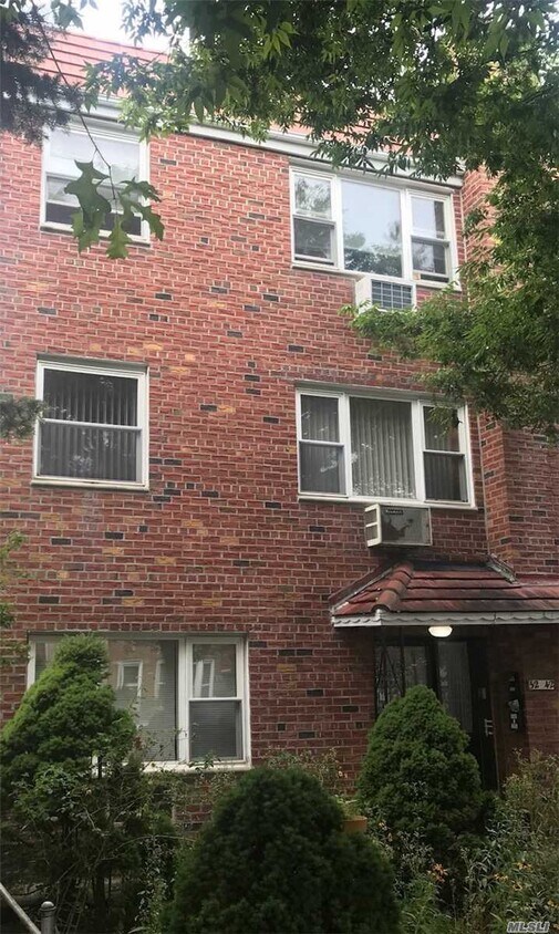 Primary Photo - 32-42-42 45th St