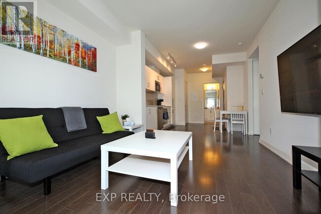 Photo du bâtiment - 460-460 Adelaide St E