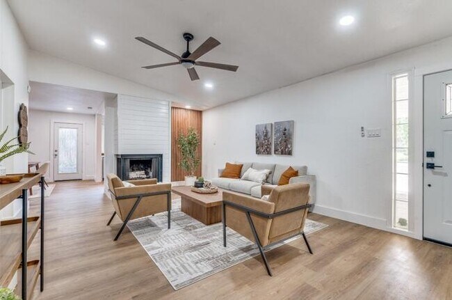 Foto del edificio - 9412 Quail Meadow Dr
